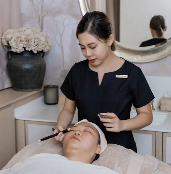 Facial Treatment